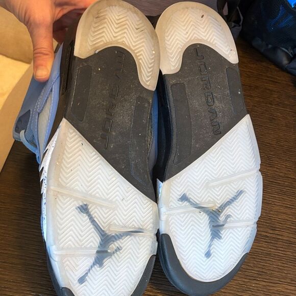 Jordan 5 Retro University Blue Sneakers Men’s size 10. Excellent condition. - Picture 7 of 7